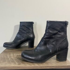 Hope by Ringstrand Söderberg Black Leather Heeled Ankle Boots Booties 37 6.5